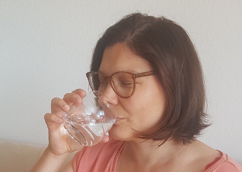 Lire la suite à propos de l’article AUGMENTER votre énergie en buvant de l’eau